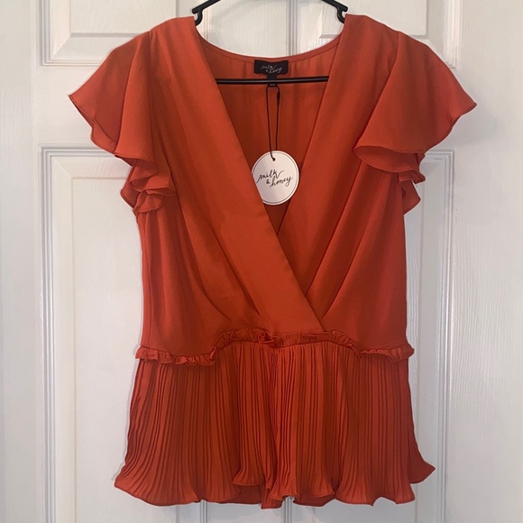 MILK & HONEY Ruffled V-Neck Blouse - Vibrant Orange NWTs - Picture 3 of 10